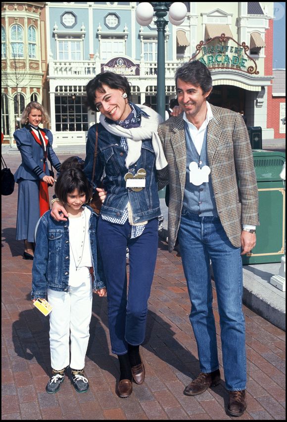 Archives - Inès de la Fressange et son mari Luigi d’Urso. AGENCE / BESTIMAGE