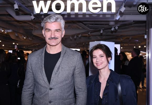 "J’avais envie de bouger, et je suis parti à Paris, un peu la fleur au fusil, à l’aventure", a-t-il confié.

François Vincentelli et Alice Dufour lors de l'inauguration d'une boutique Celio Women au forum des Halles à Paris le 16 mars 2026.

© Rachid Bellak / Bestimage