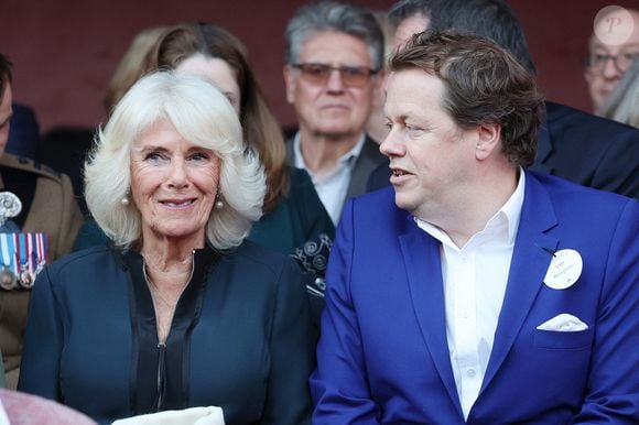 La reine Camilla et Tom Parker Bowles assistent au festival littéraire Queen's Reading Room à Hampton Court Palace. Samedi 8 juin 2024. Photo by Chris Jackson/PA Wire/ABACAPRESS.COM