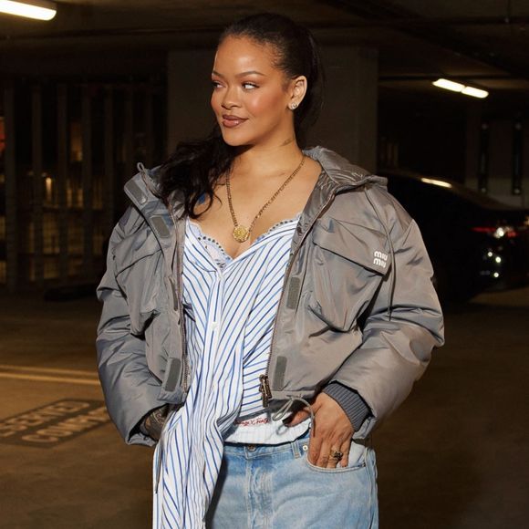 EXCLUSIVE Beverly Hills, CA Rihanna a été aperçue à Los Angeles, alors qu'elle se rendait à un rendez-vous, après les célébrations de son anniversaire. 
Backgrid USA / Bestimage
