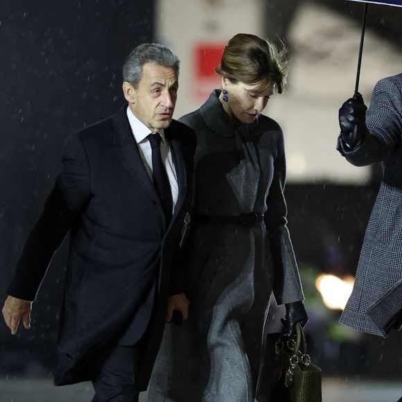 Nicolas Sarkozy et sa femme Carla Bruni - Arrivées à la cérémonie de réouverture de la cathédrale Notre-Dame de Paris, le 7 décembre 2024
© Agence / Bestimage