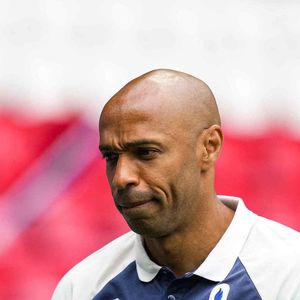 Et ce, même après avoir raccroché les crampons.

Thierry Henry quitte son poste de sélectionneur de l'équipe de France espoirs - Match de football en finale des Jeux Olympiques de Paris 2024 (JO 2024) France / Espagne le 9 août 2024. Photo par Oscar J Barroso/AFP7 via ZUMA Press Wire / Bestimage