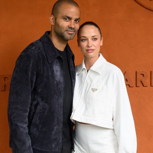 Les amoureux ont également profité d'un séjour dans un hôtel 5 étoiles.

Tony Parker et Agathe Teyssier assistent aux Internationaux de France 2024 à Roland Garros le 2 juin 2024 à Paris, France. Photo by ABACAPRESS.COM