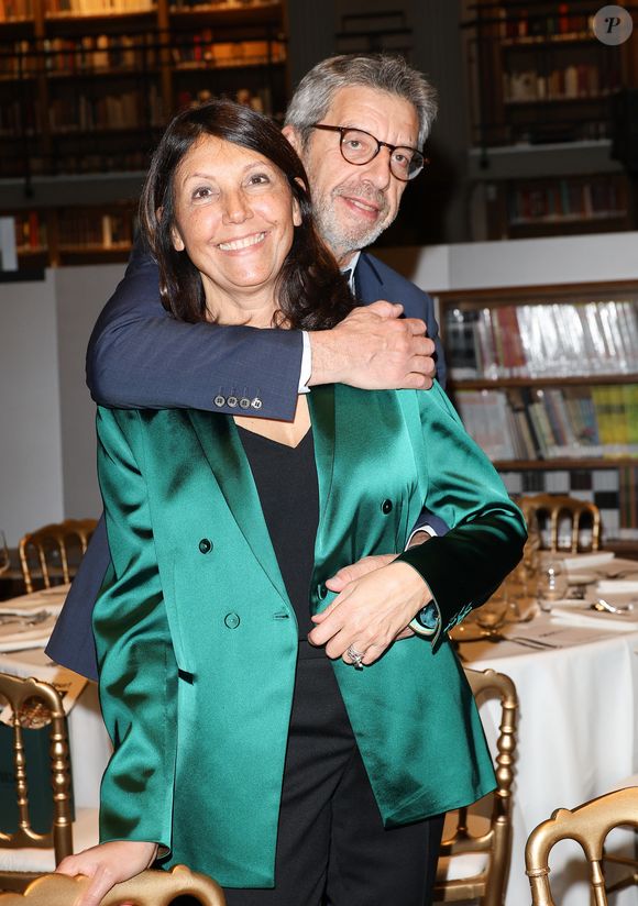 Michel Cymes avec sa femme Nathalie - Dîner de Gala Moteur ! à la Bibliothèque Nationale de France (BNF) à Paris le 25 mars 2024 © Guirec Coadic / Bestimage