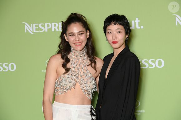 Araya Hargate, Kim Go eun - Soirée Nespresso x Brut 2025 lors du 78ème Festival de Cannes à La Plage Nespresso le 15 mai 2025. © Lionel Urman/Bestimage