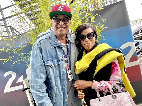 Keelaani est née en octobre 2024 de sa relation avec Malika.

Yannick Noah et sa compagne Malika, enceinte, lors des "24H du Mans"
© Fabien Faure/Bestimage