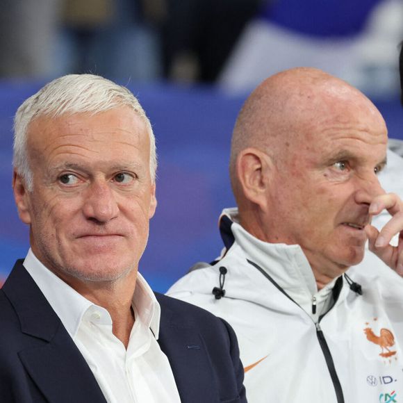 L'intendance est assurée par son bras droit Guy Stéphan qui a mené la conférence de presse en marge du match jeudi 25 juin 2026

Didier DESCHAMPS (Sélectionneur France) - Les Bleus ont remporté leur dernier match de préparation contre l'Irlande du Nord (3-1) à Lille, grâce à un triplé de M. Olise le 8 juin 2026. © Laurent Sanson/PsnewZ/Bestimage