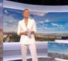 Dernier J.T de Anne-Sophie Lapix sur France 2 le 26 Avril 2025. © Capture d'ecran France TV via Bestimage