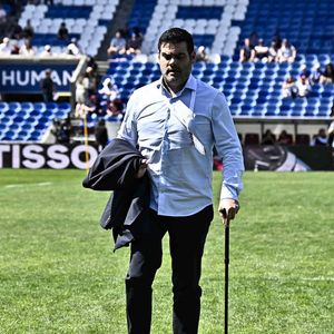 Invité du Buzz TV du Figaro, il a raconté avoir été incapable d'annoncer lui-même à ses enfants, Noah et Jeanne, ce qui allait lui arriver.

Matthieu Lartot - RUGBY : UBB vs Harlequins - Quart de Finale de la Champions Cup à Bordeaux le 13 avril 2024. © Thierry Breton / Panoramic / Bestimage
