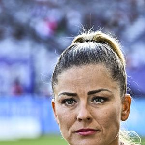 Laure Boulleau critiquée pour son nouveau look

Laure Boulleau - Match de championnat de Ligue 1 Uber Eats opposant le Toulouse FC (TFC) et le Paris Saint-Germain (PSG) (1-1) au stade TFC à Toulouse, France. Le match s'est terminé sur un match nul 1-1. © Thierry Breton/Panoramic/Bestimage