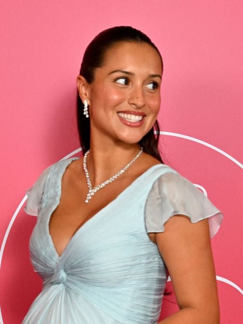 Alexandra Leclerc : derrière sa robe bleu ciel portée à Monaco, un créateur passé par Dior et Jean Paul Gaultier