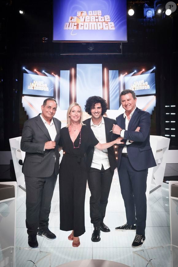 Exclusif - Laurent Fontaine, Rebecca Hampton, Sam (Quentin Cardiem), Pascal Bataille - Enregistrement de l'émission "Y'a que la vérité qui compte", présentée par L.Fontaine et P.Bataille, et diffusée sur C8 à partir du 12 octobre
© Jack Tribeca / Bestimage