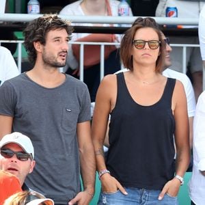 Laure Manaudou et Jérémy Frérot (du groupe Fréro Delavega) - People dans les tribunes lors de la finale des Internationaux de tennis de Roland-Garros à Paris, le 7 juin 2015.