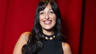 "Je préfère en rire" : Loulou Kitchen monte au créneau après les remarques sur sa grand-mère célèbre