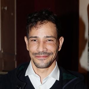 Quand il n'officie pas dans "Les Grosses Têtes" sur RTL ou dans l'émission "Les As du jardin" pour France Télévisions, 

Steevy Boulay - Générale de la pièce "La Joconde parle enfin" écrite par L. Ruquier au théâtre de l'oeuvre à Paris. © Christophe Clovis / Bestimage