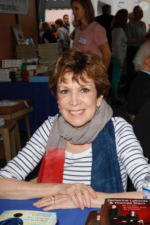 Catherine Laborde atteinte de la maladie de Parkinson - Catherine Laborde - Festival du Livre à Nice le 4 juin 2016.  JLPPA / Bestimage