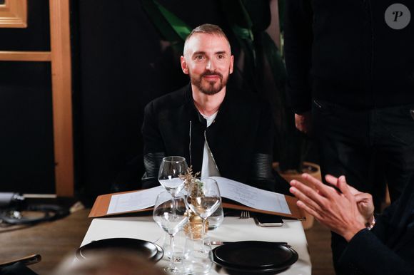 Christophe Willem - Backstage - Tournage de l'émission "Panique au 31", scénarisée par A.Ducret et T.Villa, réalisée par G.Leforestier, diffusée le 30 décembre 2024 sur TF1.
Photo par Christophe Clovis / Bestimage