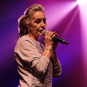 Samedi 15 mars, à la Cité des Congrès d’Anzin, Lio est montée sur scène pour "Les Années 80 : la tournée"...

Lio présente la tournée The 80s au Dôme de Paris - Palais des sports le 26 mars 2022 à Paris, France. Photo par Alamy/ABACAPRESS.COM