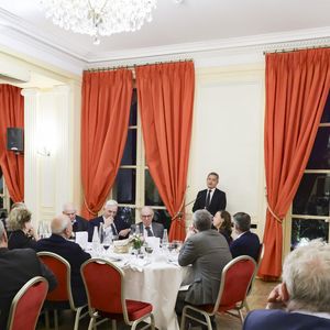 Exclusif - Gérald Darmanin - Les salons de la Maison de l’Amérique latine ont fait salle comble ce mardi 8 avril, réunissant de nombreuses personnalités du monde des affaires, de la culture ou encore de la diplomatie, venues écouter G.Darmanin, ministre d’État, garde des Sceaux, ministre de la Justice, lors d’un dîner du Cercle de la Revue des Deux Mondes. Une soirée exceptionnelle riche en débat ! © Jack Tribeca / Bestimage