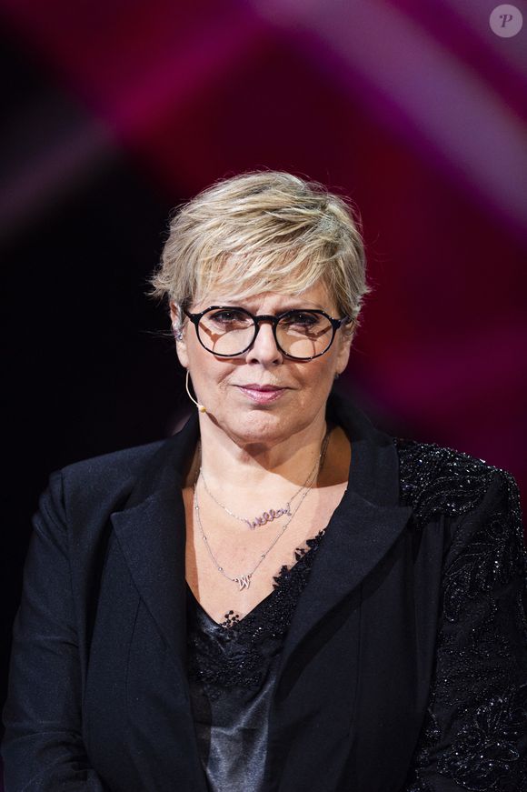 Exclusif - Laurence Boccolini - Enregistrement de l'émission "Les comiques préférés des français" au Dôme des Sports, qui sera diffusée le 10 octobre sur France 2. Le 21 septembre 2020
© Pierre Perusseau / Bestimage