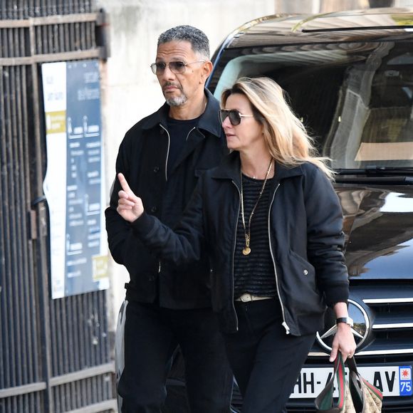 Roschdy Zem et sa compagne Sarah Poniatowski - Obsèques de Nathalie Baye en l'église Saint-Sulpice à Paris le 23 avril 2026. Clement Prioli / Bestimage