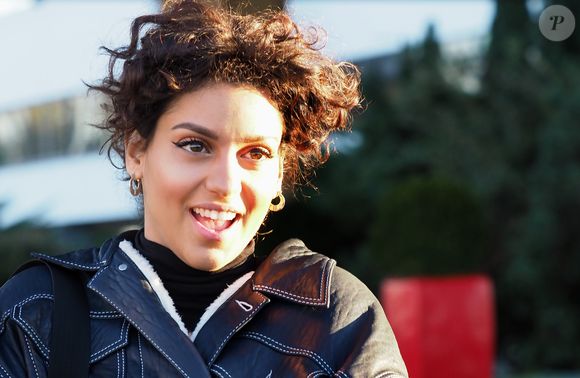 Néanmoins, elle poursuit son chemin artistique et s'est aussi lancée dans un autre business.

La chanteuse Tal - Les people quittent leur hôtel afin de participer à l'enregistrement du nouveau spectacle des Enfoirés à Bordeaux le 28 janvier 2019.