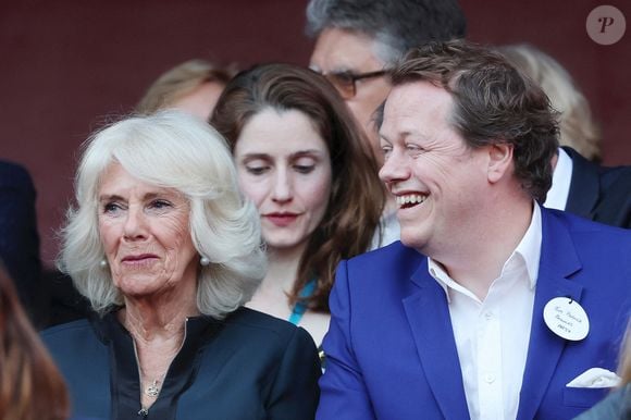 La reine Camilla et Tom Parker Bowles assistent au festival littéraire Queen's Reading Room à Hampton Court Palace. Samedi 8 juin 2024. Photo par Chris Jackson/PA Wire/ABACAPRESS.COM