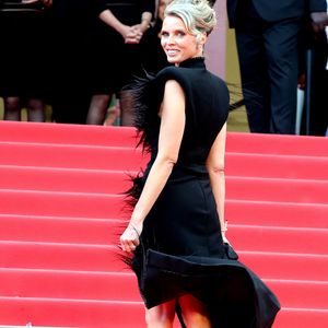 Sylvie Tellier - Montée des marches du film « La venue de l’avenir » lors du 78ème Festival International du Film de Cannes, au Palais des Festivals à Cannes. Le 22 mai 2025
© Jacovides-Moreau / Bestimage