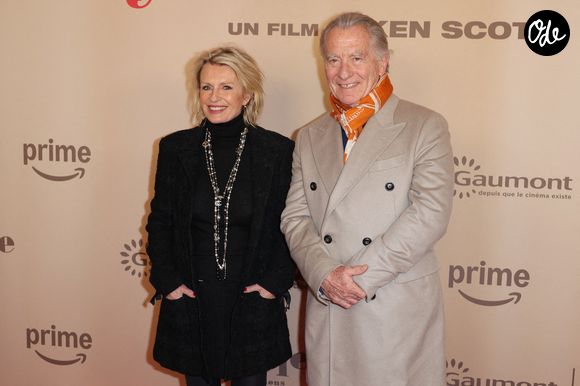 Sophie Davant et William Leymergie assistent à la première du film « Ma Mère, Dieu et Sylvie Vartan », qui s'est tenue au Pathé Palace à Paris le 17 mars 2025, en France. Photo de Jérôme Domine/ABACAPRESS.COM