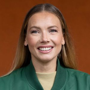 Amandine Petit (Miss France 2021) au photocall du village lors des Internationaux de France de Tennis de Roland Garros 2026, à Paris, France, le 5 juin 2026. © Jacovides-Moreau/Bestimage