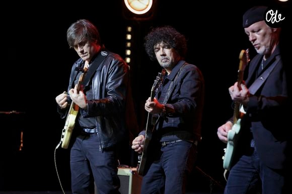 Thomas Dutronc, Yarol Poupaud, Fred Chapelier lors de la 10ème nuit de la déprime aux Folies Bergère à Paris le 5 février 2024.
© Jack Tribeca / Bestimage