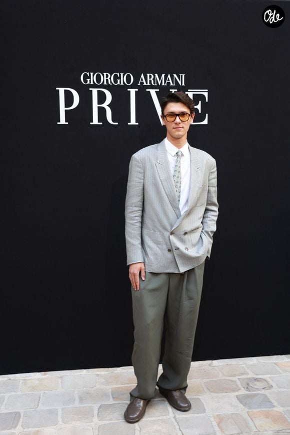 Count Nikolai au défilé Giorgio Armani Privé "Collection Haute Couture Automne/Hiver 2026-2027" lors de la Fashion Week de Paris, le 7 juillet 2026