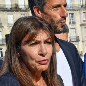 La maire de Paris Anne Hidalgo, dont il était adjoint depuis 2022, a annoncé sa disparition par voie de communiqué, soulignant qu'il était pour elle "un ami cher, fidèle, généreux et sensible".

Anne Hidalgo Célébration des JO Paris 2024 un an après dévoilement du projet du Monument des Championnes et des Champions samedi 26 juillet 2025 Pont Saint Louis Paris © Alexanfre Fay / Pixplanete / Bestimage