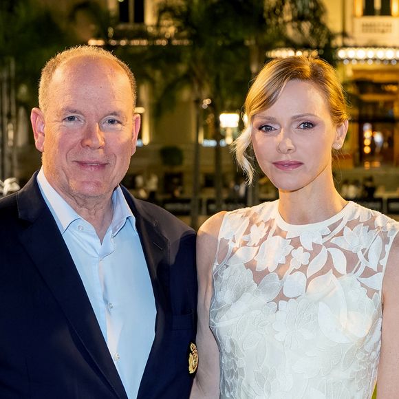 Albert et Charlene de Monaco ont fait quelques confidences au sujet de leurs deux enfants.

Le prince Albert II de Monaco et la princesse Charlene lors du 19ème trou de golf de la Princess of Monaco Cup dans les Jardins des Boulingrins, Place du Casino à Monaco. © Bruno Bebert / Bestimage