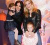 Les soeurs Carat étaient en famille pour cet événement

Carole Carat et Fabienne Carat au photocall de la générale du spectacle "Tempo" du Cirque d'Hiver Bouglione à Paris, France, le 18 octobre 2025. © Coadic Guirec/Bestimage