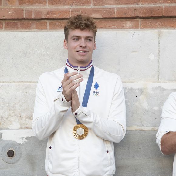 Léon Marchand - Les Toulousains ont accueilli avec ferveur les athlètes de la Ville rose et de ses alentours, après leur performance aux Jeux Olympiques de Paris 2024 sur la place du Capitole le 18 septembre 2024. © Frédéric Maligne/Bestimage