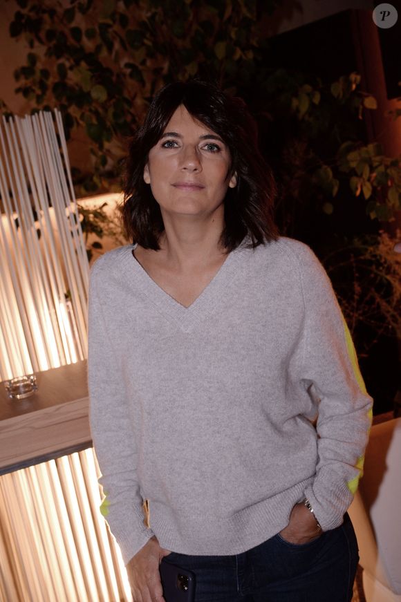 Exclusif - Estelle Denis - Soirée Orange objectif 2024 au restaurant du café de l'homme à Paris le 23 septembre 2021. Un an après avoir signé son contrat de partenaire premium de Paris 2024, l'opérateur de télécommunication parrainera aussi l'épreuve du marathon ouvert au grand public à l'été 2024.
Voilà deux jours qu'Orange fait du teasing pour annoncer, ce jeudi, qu'il se lance dans le running. Après le foot, le rugby, le tennis, le cyclisme ou encore l'esport, l'opérateur de télécommunication a donc décidé d'accompagner les millions de Français qui courent. Et les milliers qui auront la chance de disputer le premier marathon ouvert au public de l'histoire des Jeux Olympiques. C'est ce que S.Richard, PDG. d'Orange, a révélé lors d'une conférence au Café de l'Homme, avec vue sur la Tour Eiffel, un an après avoir signé le contrat de partenaire premium de Paris 2024. © Rachid Bellak/Bestimage