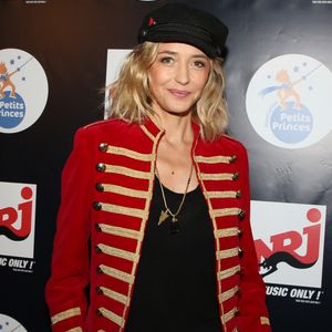 Hélène de Fougerolles lors du cocktail du concert "L'association Petits Princes fête son 7000ème rêve" au Casino de Paris, à Paris, France, le 18 décembre 2018. © Denis Guignebourg/BestImage