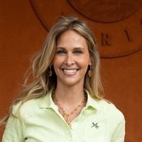 Ophélie Meunier profite de ses vacances avec ses enfants, petites têtes blondes, sur l’île où Aya Nakamura s’est fiancée