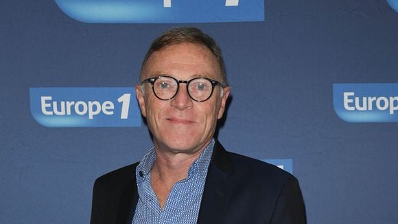 "Ils voulaient pas de moi" : Christophe Hondelatte évoque son expérience au JT de France 2