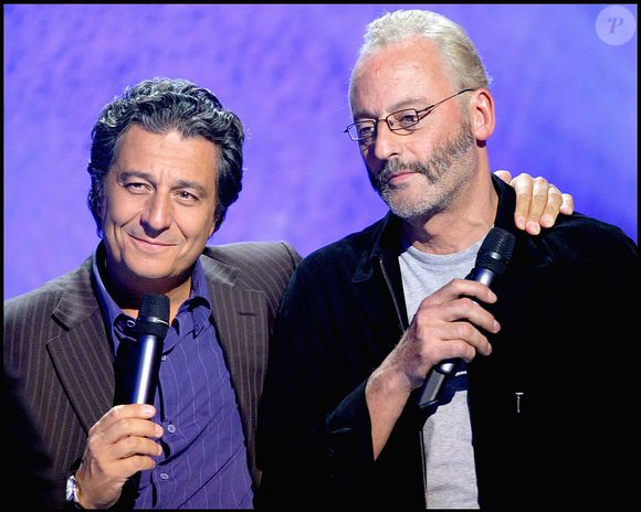 Celui-ci avait également joué dans "Les Visiteurs 2".

Septembre 29, 2004; Paris : CHRISTIAN CLAVIER & JEAN RENO pour l'émission ' Un Samedi soir avec Laurent Gerra'  

Guillaume Gaffiot/Bestimage