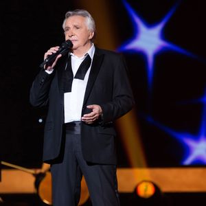 Michel Sardou en concert au Zenith de Strasbourg lors de la tournée "La dernière danse" le 13 octobre 2017. © Alain Rolland / Imagebuzz / Bestimage