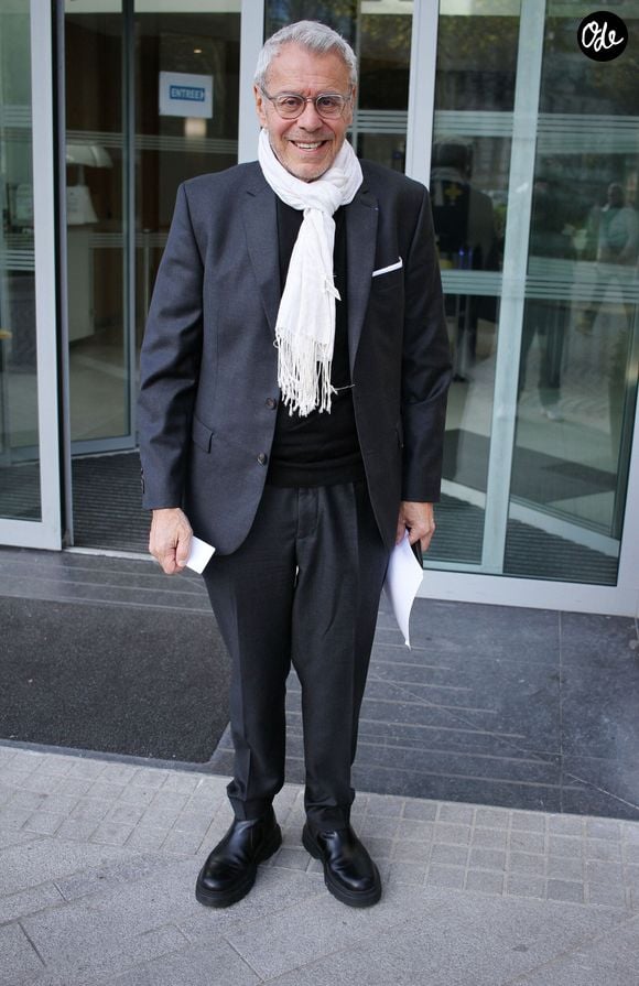 Exclusif - Jean-Michel Cohen - Les célébrités à la sortie des studios de RTL à Neuilly-sur-Seine, le 8 décembre 2025.
© PsnewZ / Bestimage