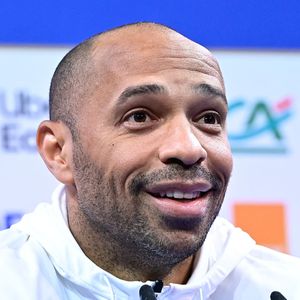 Le sélectionneur de l'équipe de France Espoirs Thierry Henry en conférence de presse au Centre National du Football (CNF) de Clairefontaine-en-Yvelines, France, le 9 octobre 2023. © Federico Pestellini/Panoramic/bestimage
