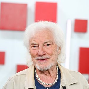 Hugues Aufray lors de l'enregistrement de l'émission "Vivement dimanche" à Paris, FRance, le 9 septembre 2025 et diffusée le 12 octobre 2025 sur France 3.

© Guillaume Gaffiot/Bestimage
