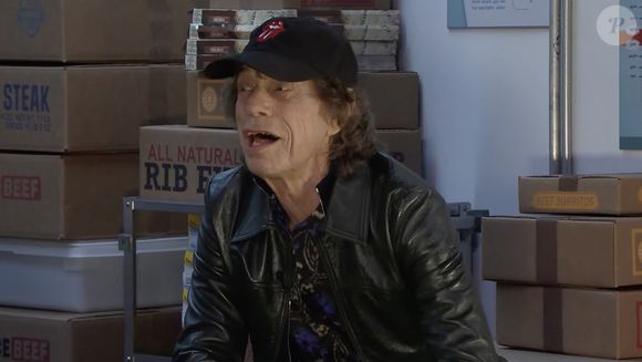 Mick Jagger dans un sketch de l'émission "The Tonight Show with Jimmy Fallon" pour la promotion de l'album Hackney Diamonds à New York © JLPPA / Bestimage