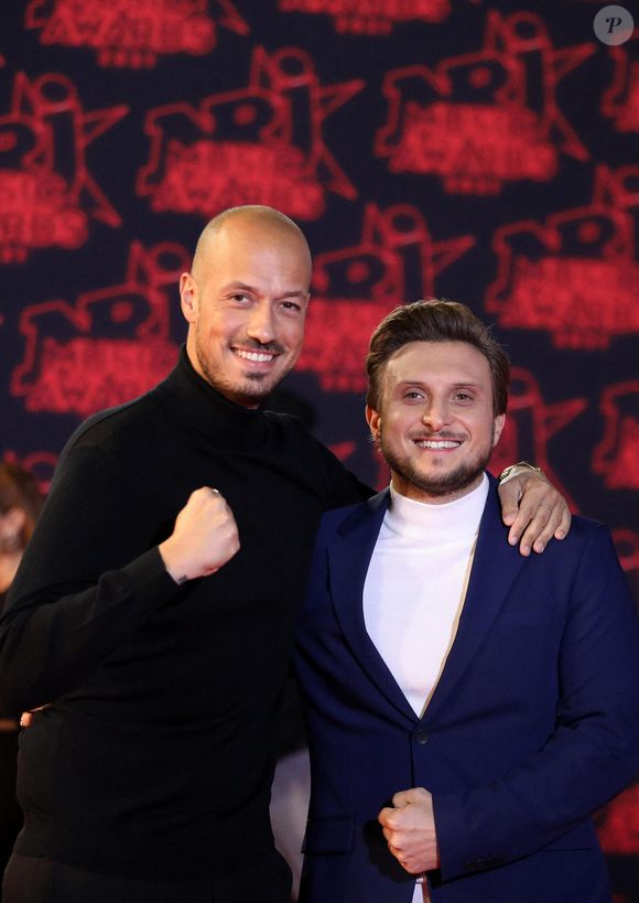 Carlito et McFly lors de la 23e édition des NRJ Music Awards 2021 au Palais des Festivals de Cannes, le 20 novembre 2021. © Dominique Jacovides/Bestimage