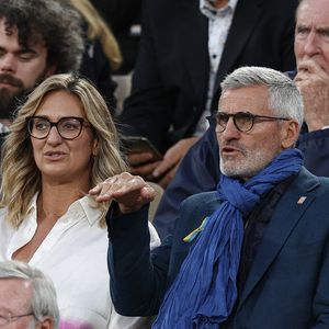 Mais reste investie dans le monde du tennis, sur Maurice et à la Réunion.
Mary Pierceet Gilles Moretton lors de la séance de nuit sur le court central Philippe Chatrier lors de la deuxième journée des Internationaux de France 2022 à Roland Garros le 23 mai 2022 à Paris, France, Photo CIOL/ABACAPRESS.COM.