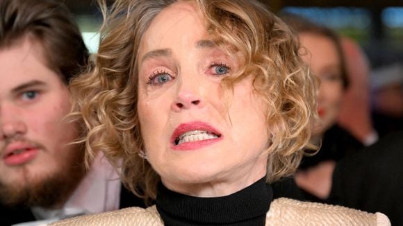 "Nous lui souhaitons de reposer en paix" : Sharon Stone annonce le départ d’un proche, trois ans après la perte de son frère