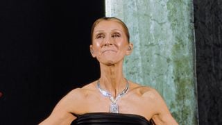“René est toujours là” : Céline Dion, son collier Boucheron porté sur scène, estimé à 700 000 euros, a une valeur sentimentale bien plus importante